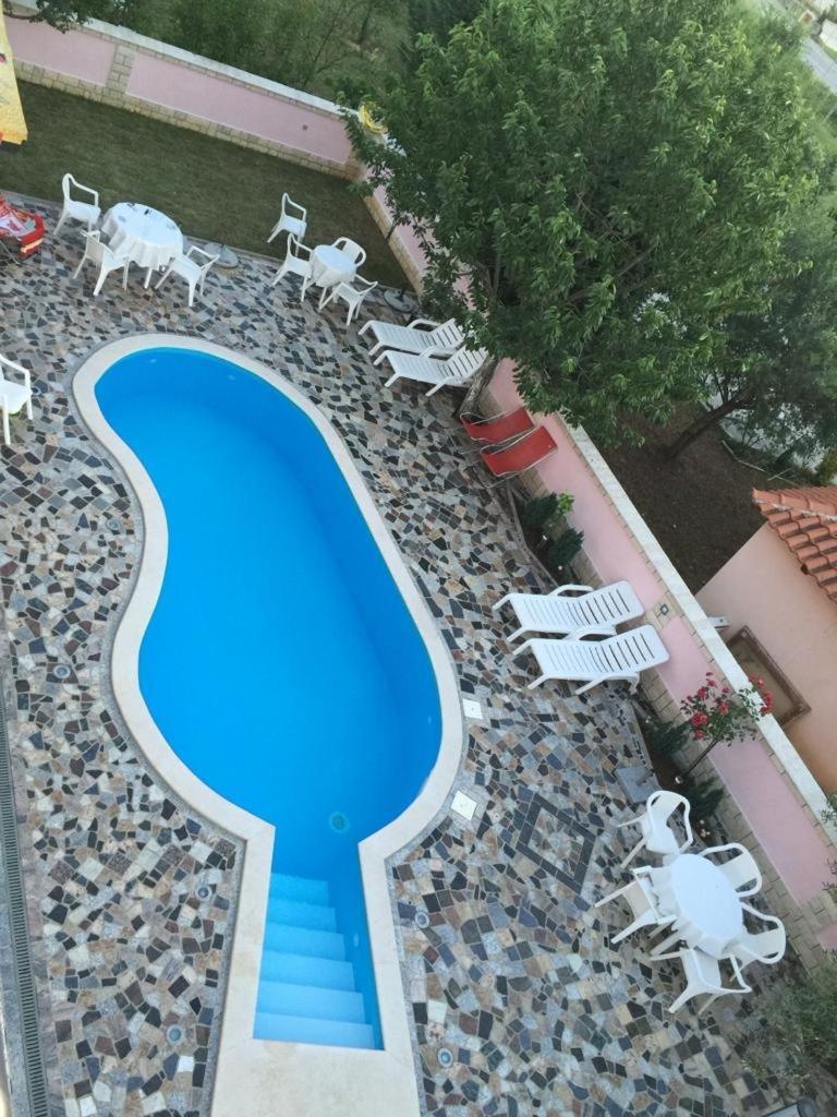 Villa Baldi -Apartmani Danny Tar-Vabriga Eksteriør billede