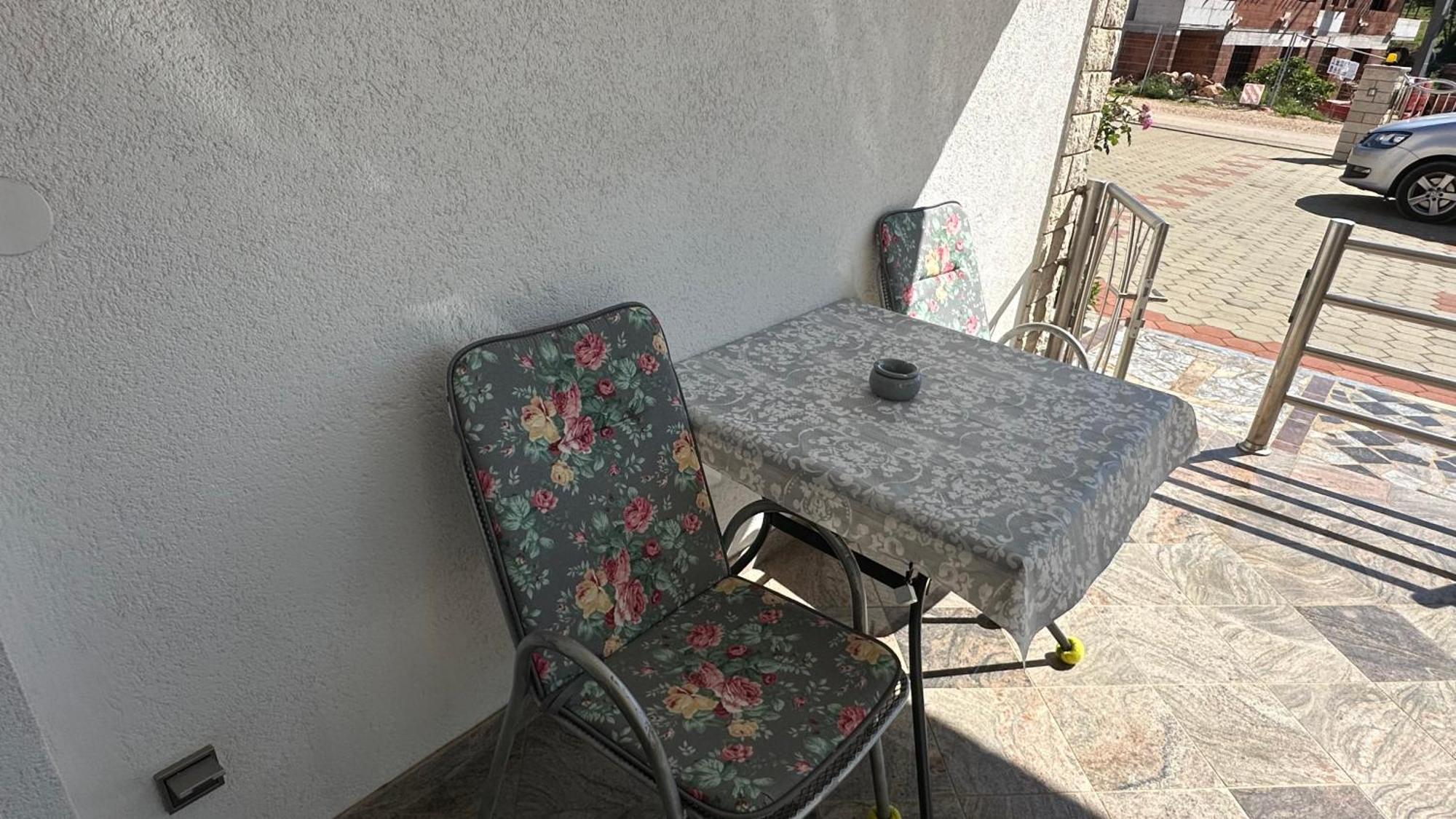Villa Baldi -Apartmani Danny Tar-Vabriga Eksteriør billede