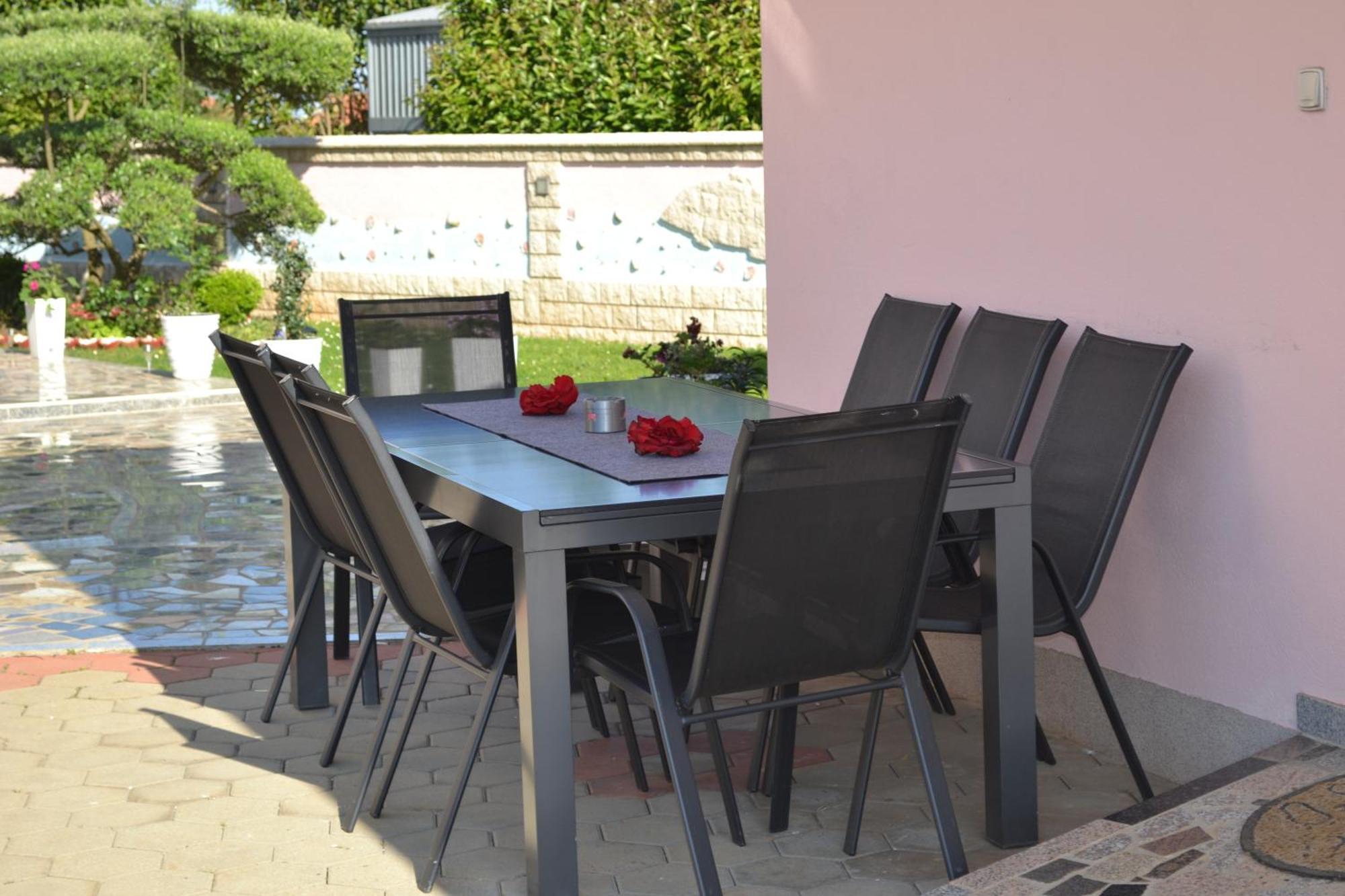 Villa Baldi -Apartmani Danny Tar-Vabriga Eksteriør billede