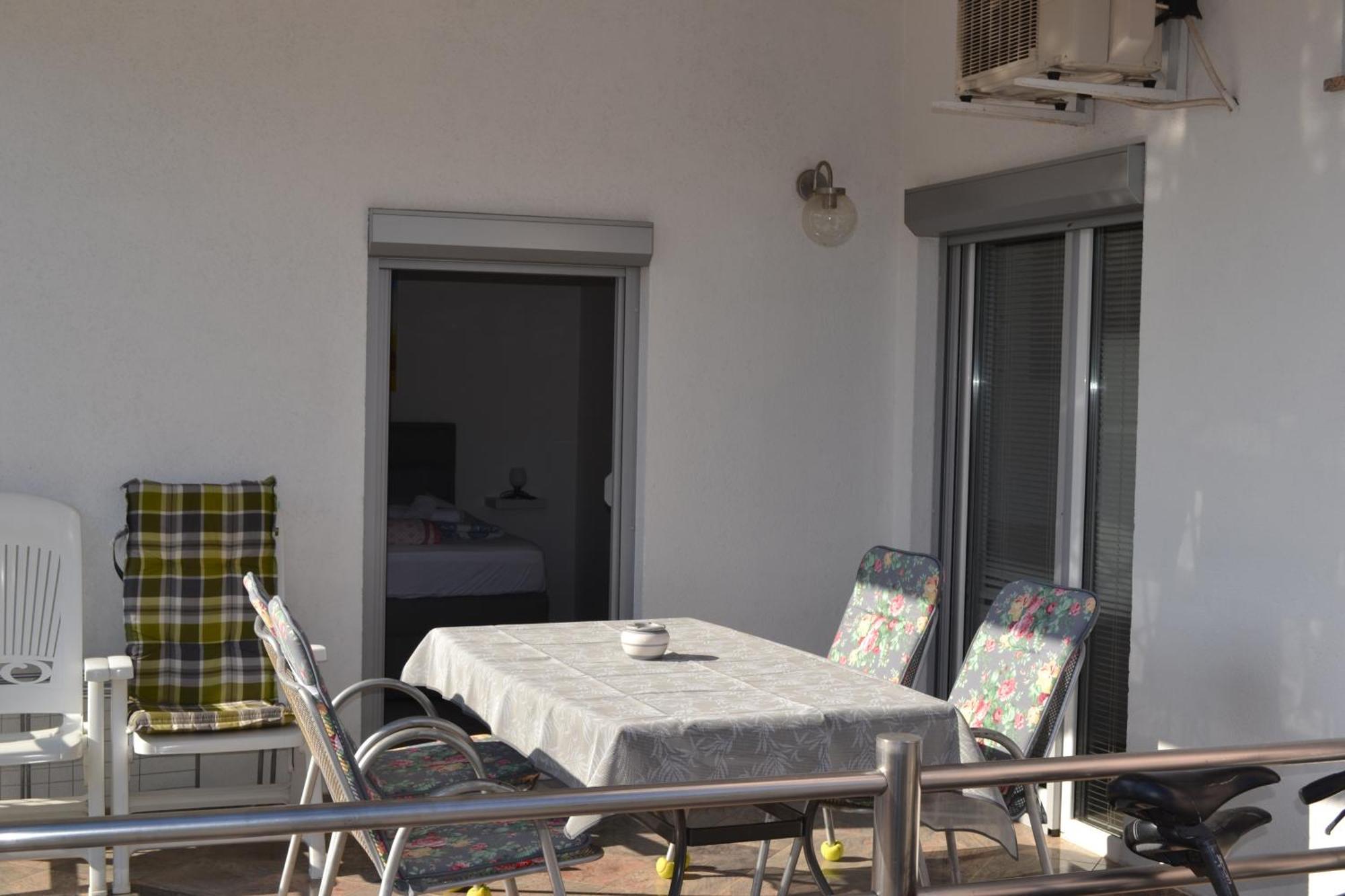 Villa Baldi -Apartmani Danny Tar-Vabriga Eksteriør billede