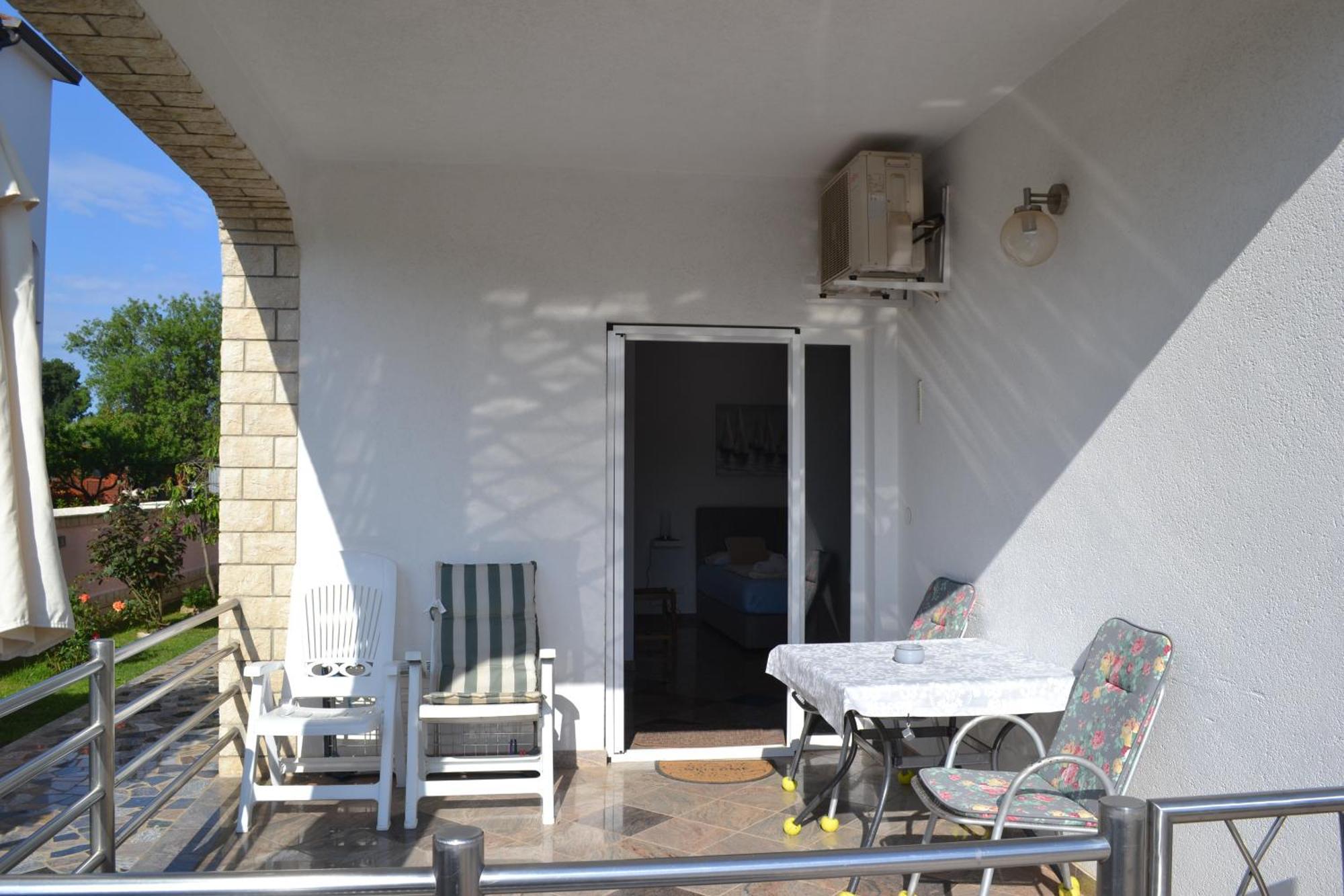 Villa Baldi -Apartmani Danny Tar-Vabriga Eksteriør billede